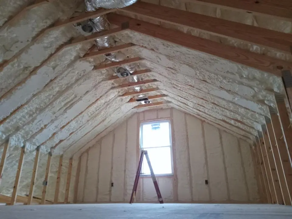 Spray foam roofing application for Crawl Space Insulation project in Union Gap